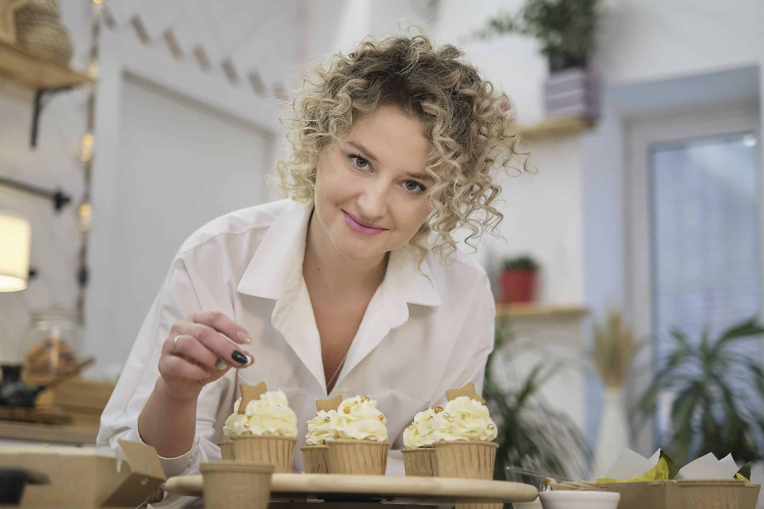 confectioner-squeezes-out-a-white-cream-in-the-for-2025-02-21-21-37-07-utc (1) confectioner squeezes out a white cream in the for 2025 02 21 21 37 07 utc 1 1 scaled